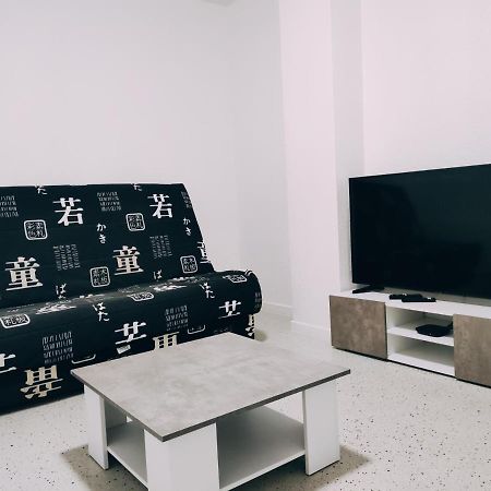 Magnifique Appartement T3 Agreable Et Moderne A โอแบร์เน ภายนอก รูปภาพ
